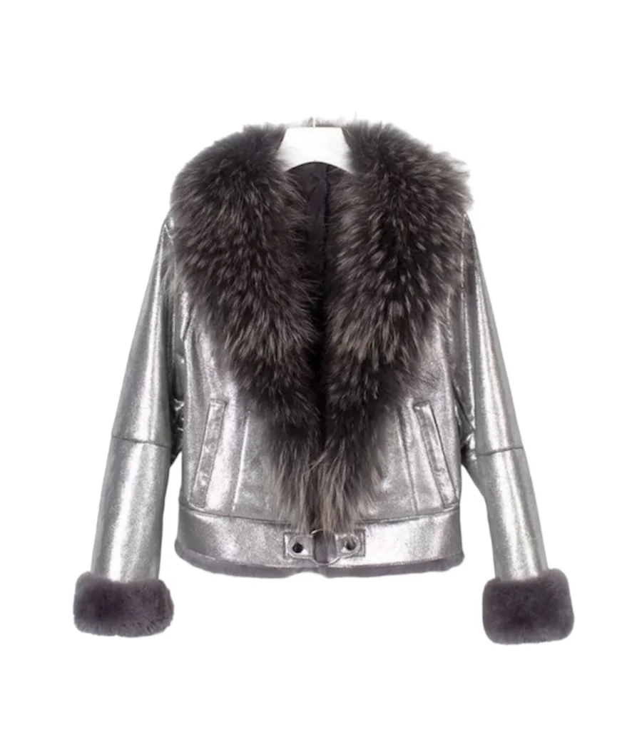 28fda8ce-85af-4d35-8da0-2ad2a33b5958-61xr3hxw3v Jaqueta Metalizada - Imagem 1